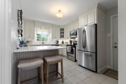 Cuisine - 95 Rue Maple, Hudson, QC - Indoor Photo Showing Kitchen