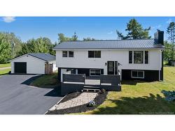 402 Marguerite ST Dieppe, NB E1A 7H1