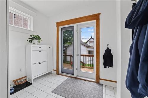 88 Martin Ave, Winnipeg, MB - Indoor Photo Showing Other Room