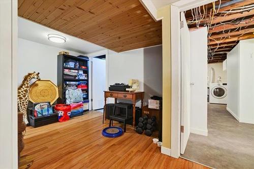88 Martin Ave, Winnipeg, MB - Indoor Photo Showing Other Room