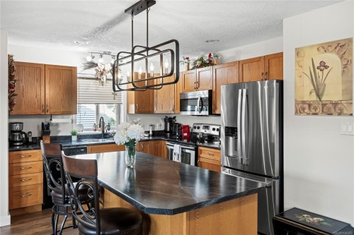 1746 White Blossom Way, Nanaimo, BC 