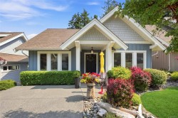 #61-5251 Island Hwy WESTQualicum Beach, BC V9K 2C1