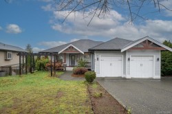 497 Poets Trail Dr Nanaimo, BC V9R 7C5