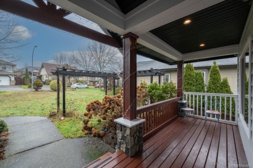 497 Poets Trail Dr, Nanaimo, BC 