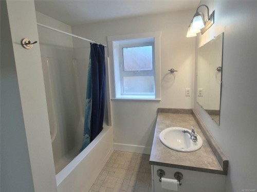 497 Poets Trail Dr, Nanaimo, BC 