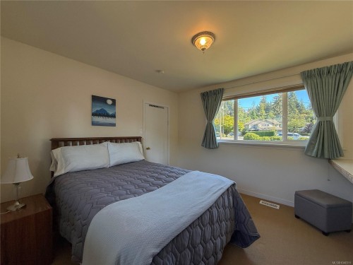 2361 Campbell River Rd, Campbell River, BC 