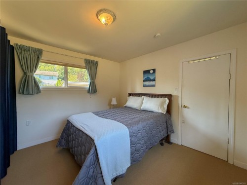 2361 Campbell River Rd, Campbell River, BC 