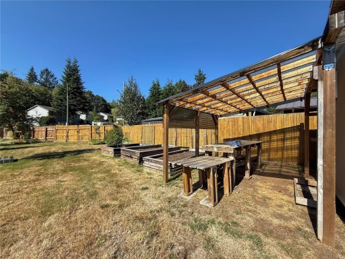 2361 Campbell River Rd, Campbell River, BC 