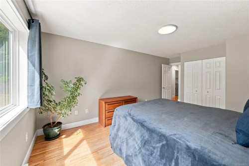 1704 Matterson Rd, Errington, BC 