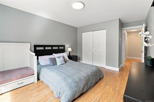 1704 Matterson Rd, Errington, BC 