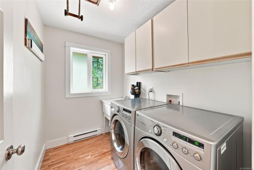 1704 Matterson Rd, Errington, BC 
