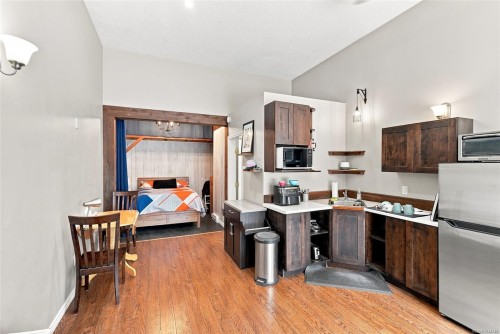 1704 Matterson Rd, Errington, BC 