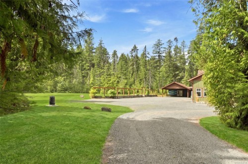 1704 Matterson Rd, Errington, BC 