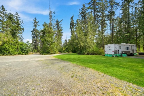 1704 Matterson Rd, Errington, BC 