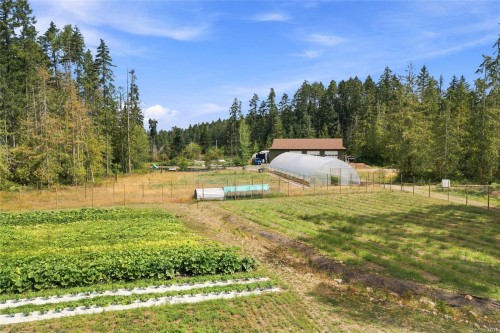 1704 Matterson Rd, Errington, BC 