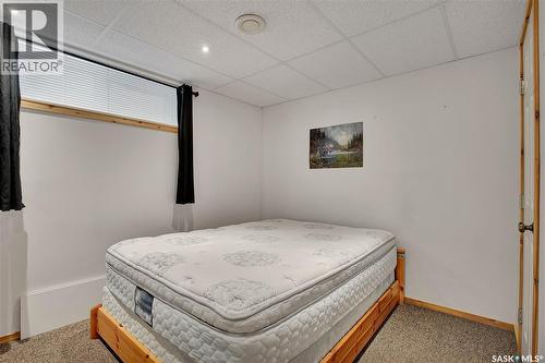 118 Meadowlark Park, Warman, SK - Indoor Photo Showing Bedroom