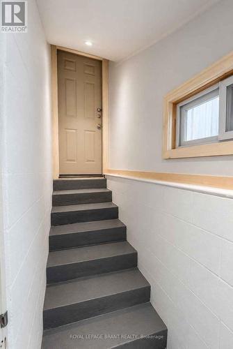 561 Wentworth Street, Hamilton, ON - Indoor Photo Showing Other Room