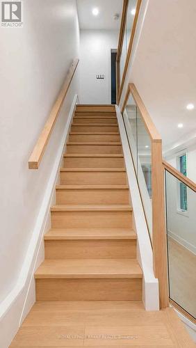 561 Wentworth Street, Hamilton, ON - Indoor Photo Showing Other Room
