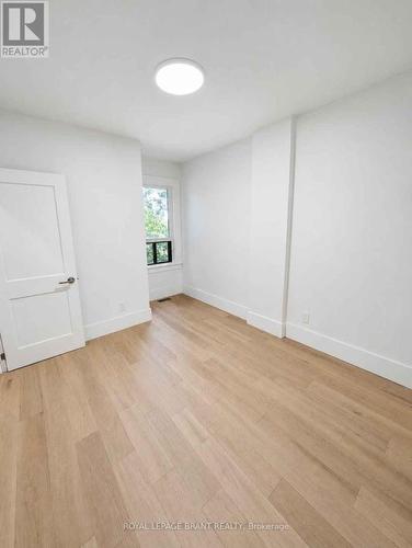 561 Wentworth Street, Hamilton, ON - Indoor Photo Showing Other Room
