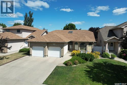 3210 Peyson Bay E, Regina, SK - Outdoor With Facade