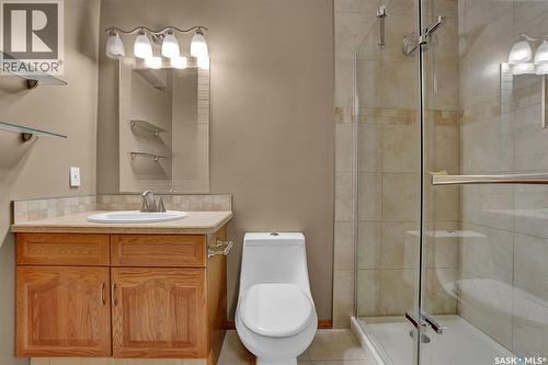 3210 Peyson Bay E, Regina, SK - Indoor Photo Showing Bathroom