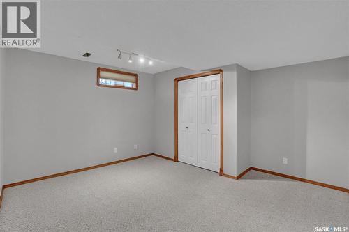 3210 Peyson Bay E, Regina, SK - Indoor Photo Showing Other Room