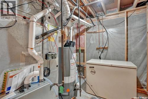 3210 Peyson Bay E, Regina, SK - Indoor Photo Showing Basement