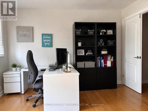 910 Knotty Pine Grove, Mississauga, ON - Indoor Photo Showing Office
