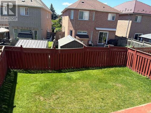 910 Knotty Pine Grove, Mississauga, ON - Outdoor