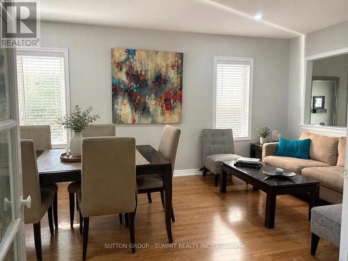 910 Knotty Pine Grove, Mississauga, ON - Indoor