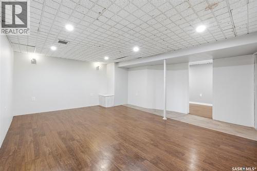 5834 Mckinley Avenue, Regina, SK - Indoor