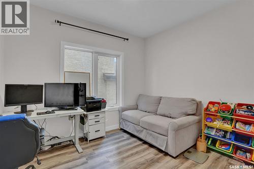 3204 Crosbie Crescent, Regina, SK - Indoor Photo Showing Office