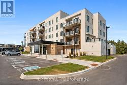 402 - 19B WEST STREET N Kawartha Lakes, ON K0M 1N0