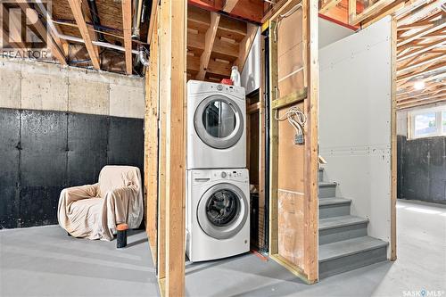 1035 3Rd Street E, Saskatoon, SK - Indoor Photo Showing Laundry Room