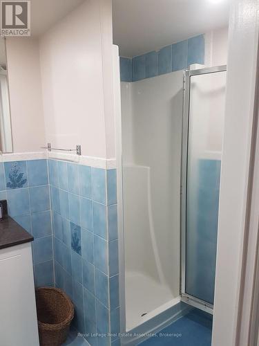 3323 Queen Frederica Drive, Mississauga, ON 