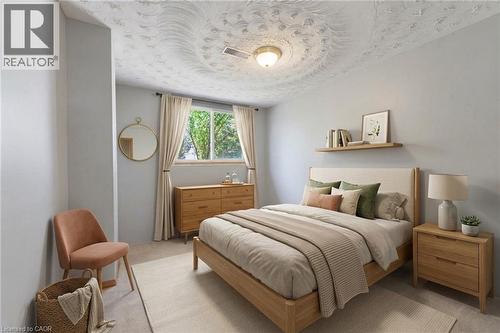 164 Hanover Place, Hamilton, ON - Indoor Photo Showing Bedroom