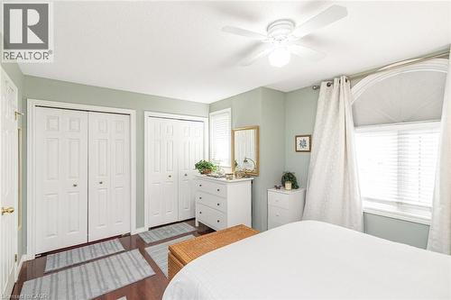 10 Richview Drive, Hamilton, ON - Indoor Photo Showing Bedroom