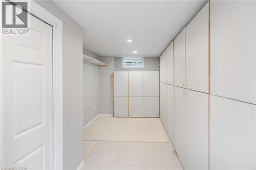 10 Richview Drive, Hamilton, ON - Indoor Photo Showing Other Room