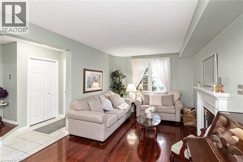 10 Richview Drive, Hamilton, ON - Indoor Photo Showing Living Room With Fireplace