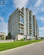 212 - 240 VILLAGEWALK BOULEVARD  London North, ON N6G 0P6