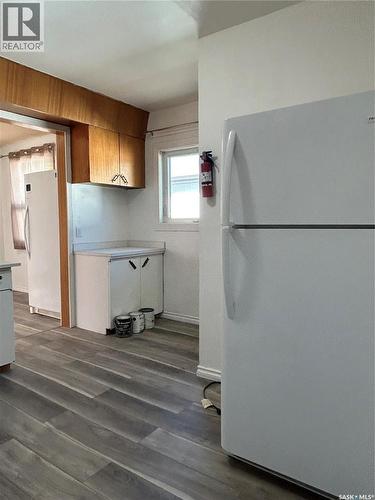 1706 2Nd Street, Estevan, SK - Indoor Photo Showing Kitchen