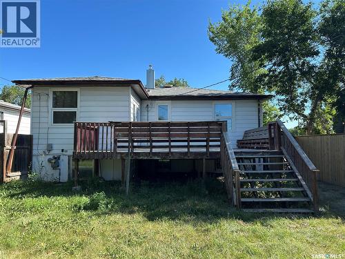 1706 2Nd Street, Estevan, SK - Outdoor