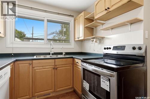 202 Mccannel Street, Regina, SK - Indoor Photo Showing Kitchen With Double Sink