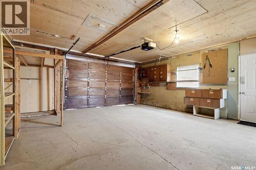 202 Mccannel Street, Regina, SK - Indoor Photo Showing Garage