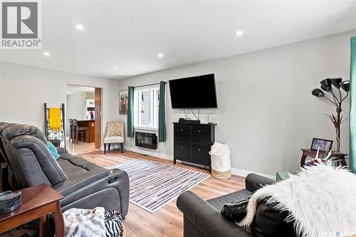 507 Railway Avenue, Bulyea, SK - Indoor