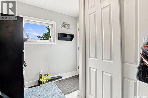 507 Railway Avenue, Bulyea, SK - Indoor Photo Showing Other Room