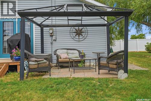 507 Railway Avenue, Bulyea, SK -  Photo Showing Garage