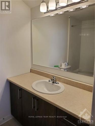 Imported from oreb - A - 225 Eldorado Private, Ottawa, ON - Indoor Photo Showing Bathroom