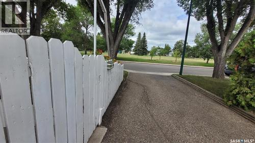 1610 2Nd Avenue N, Saskatoon, SK - Outdoor