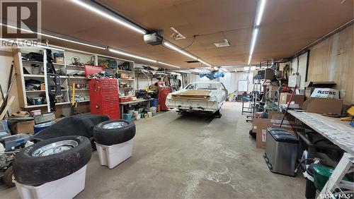 1610 2Nd Avenue N, Saskatoon, SK - Indoor